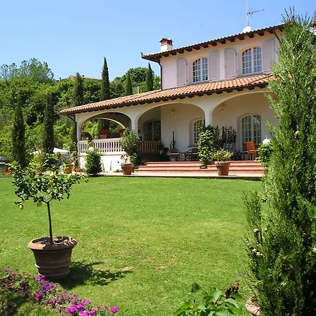 Hébergement de vacances Leonardo